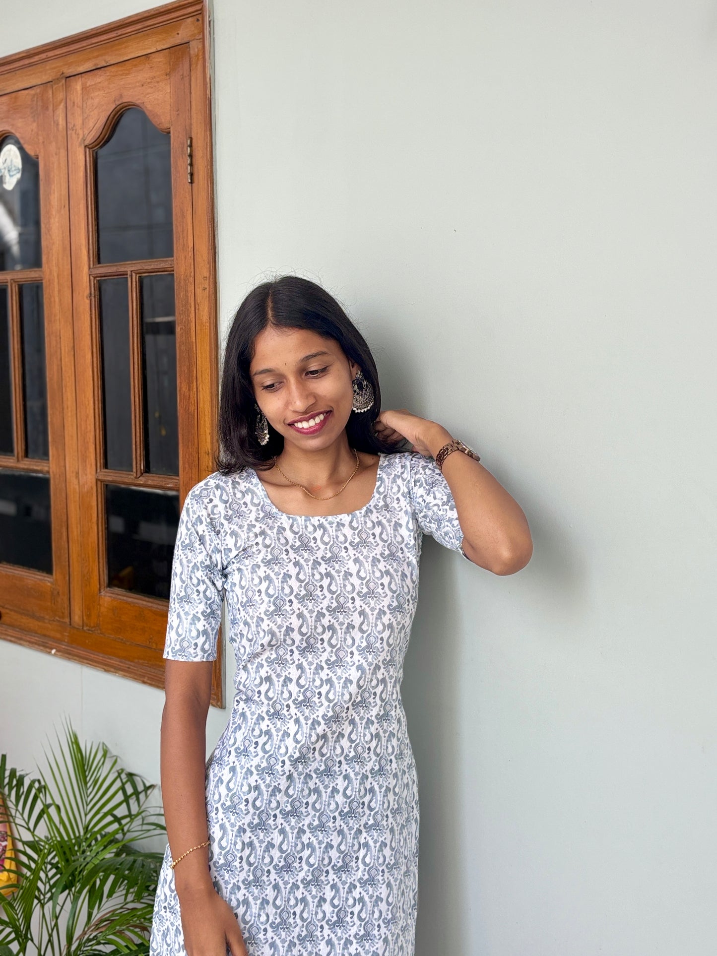 White -Ash Kurti